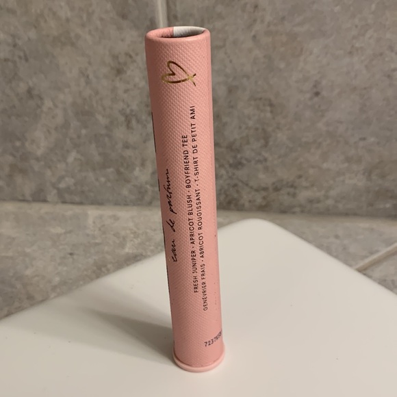 Victoria’s Secret Love Rollerball Eau de Parfum 7ml .23oz Brand New - Picture 3 of 5